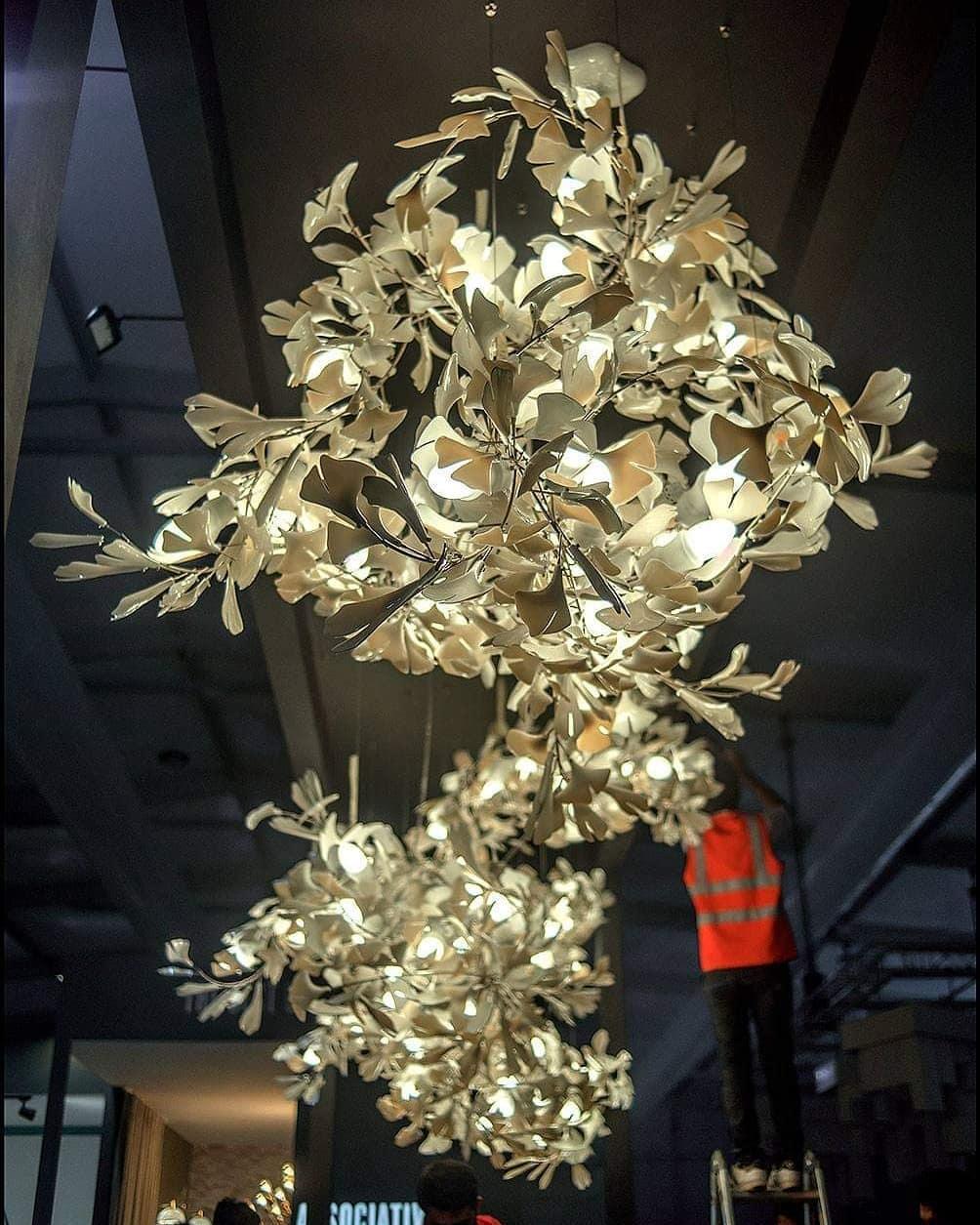 Cerivissa Gingko Kroonluchter met keramische combinatie