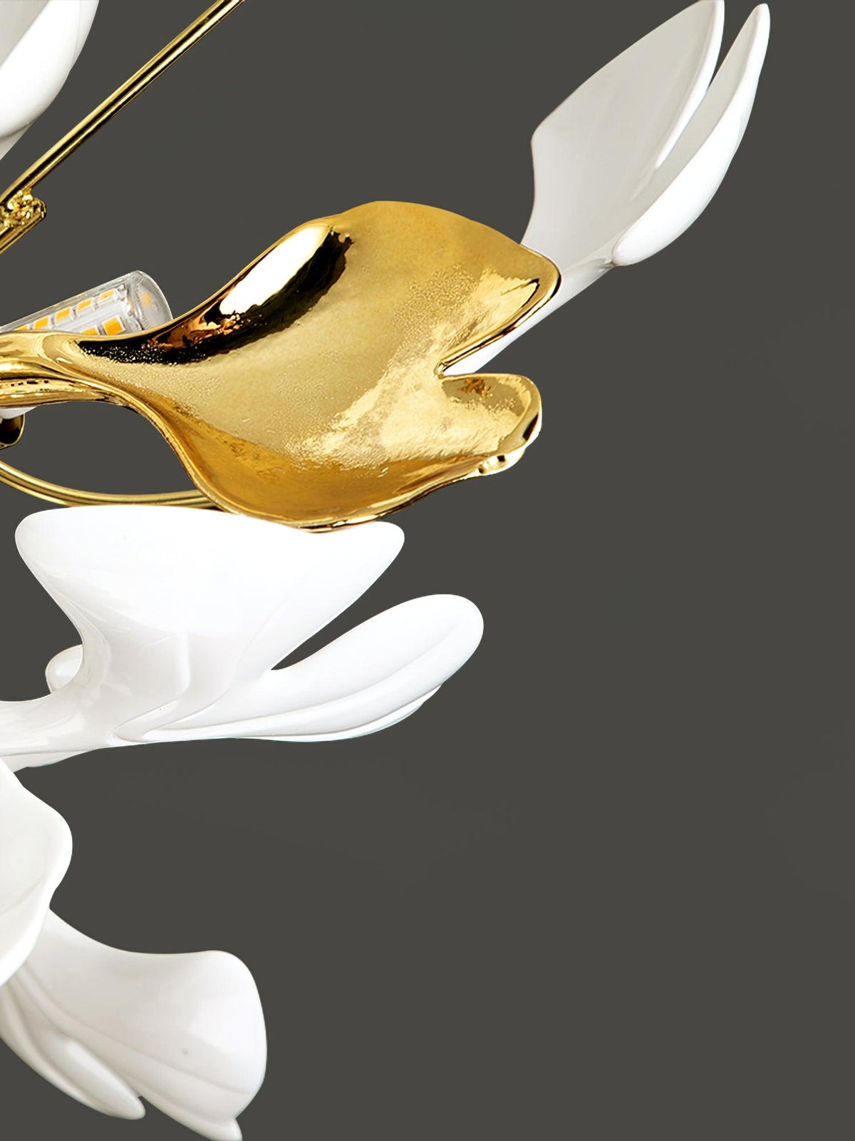 Orienaya plafondlamp Gingko-bladeren met messing tak