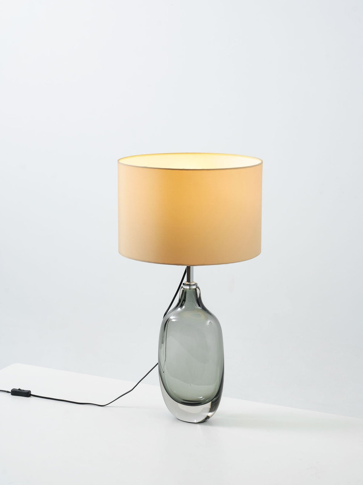Someray tafellamp met gerookte kristallen