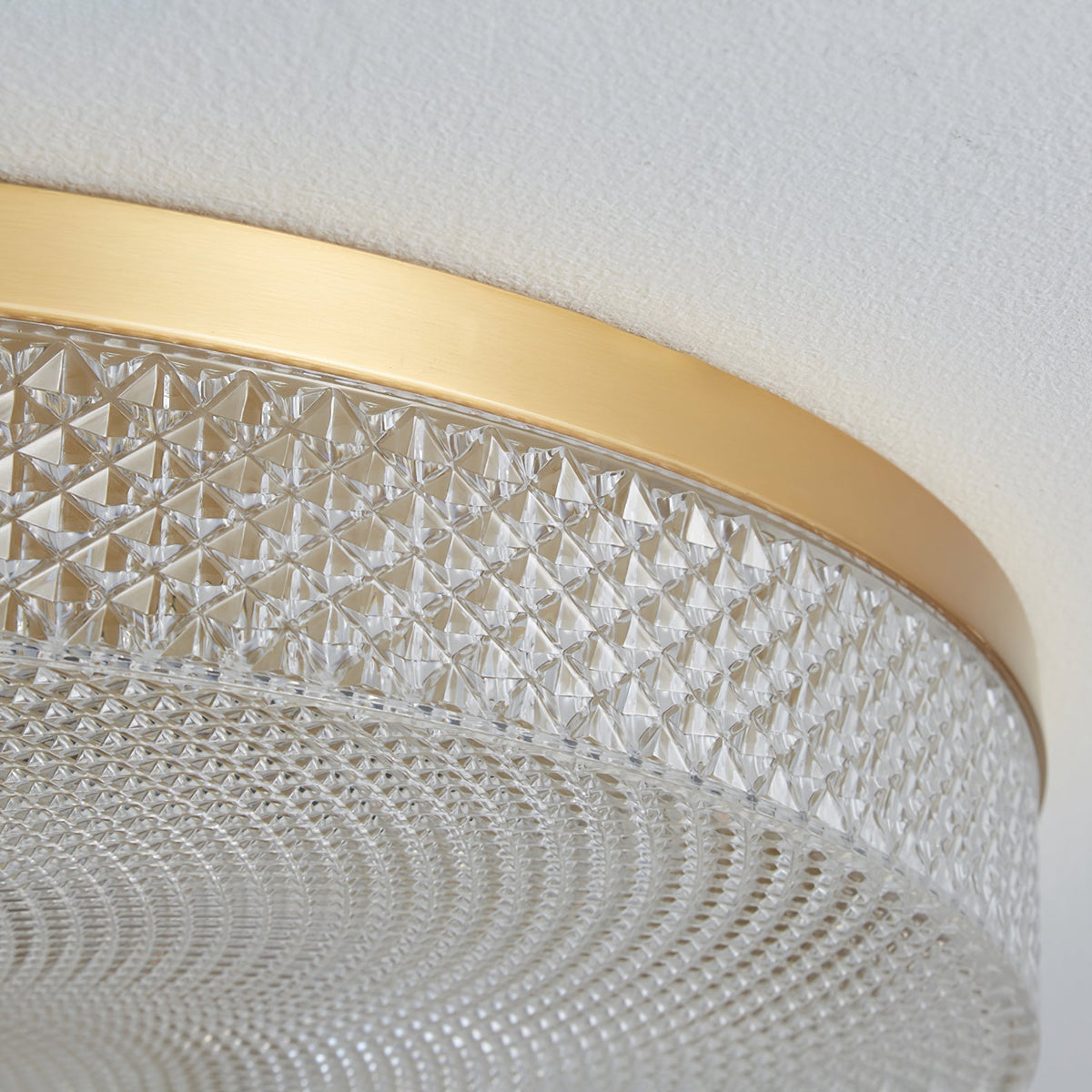 Ovelion Moderne plafondlamp met minimalistisch gestreept ontwerp