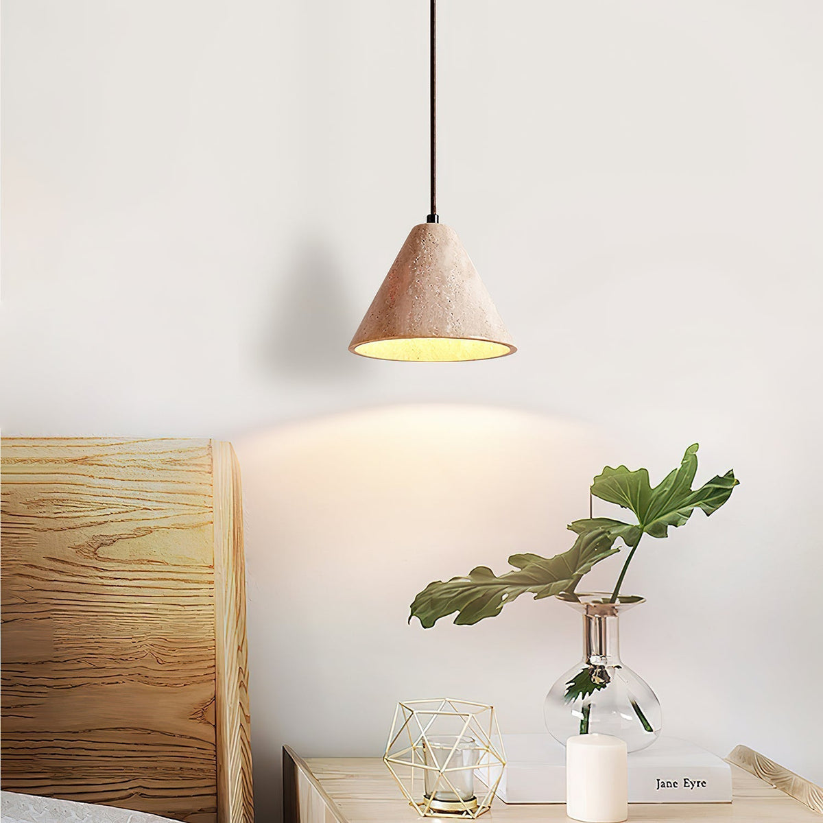 Cezoriel conische hanglamp van geel travertin