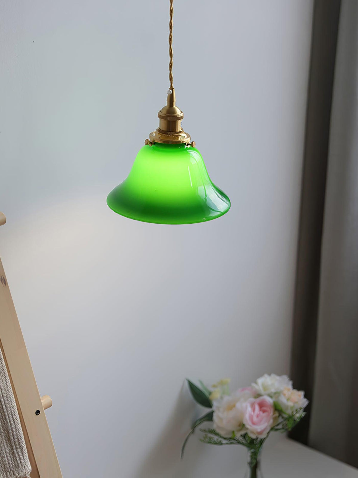Jovanth Retro hanglamp in messing met groene afwerking