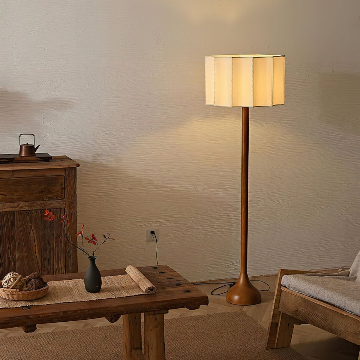 Bexi Minimalistische vloerlamp van walnoothout en beige stof
