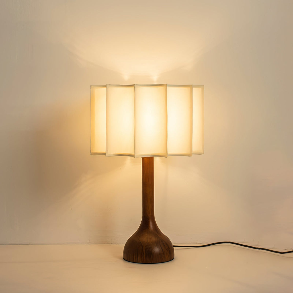 Livenq Houten Stoffen Retro tafellamp