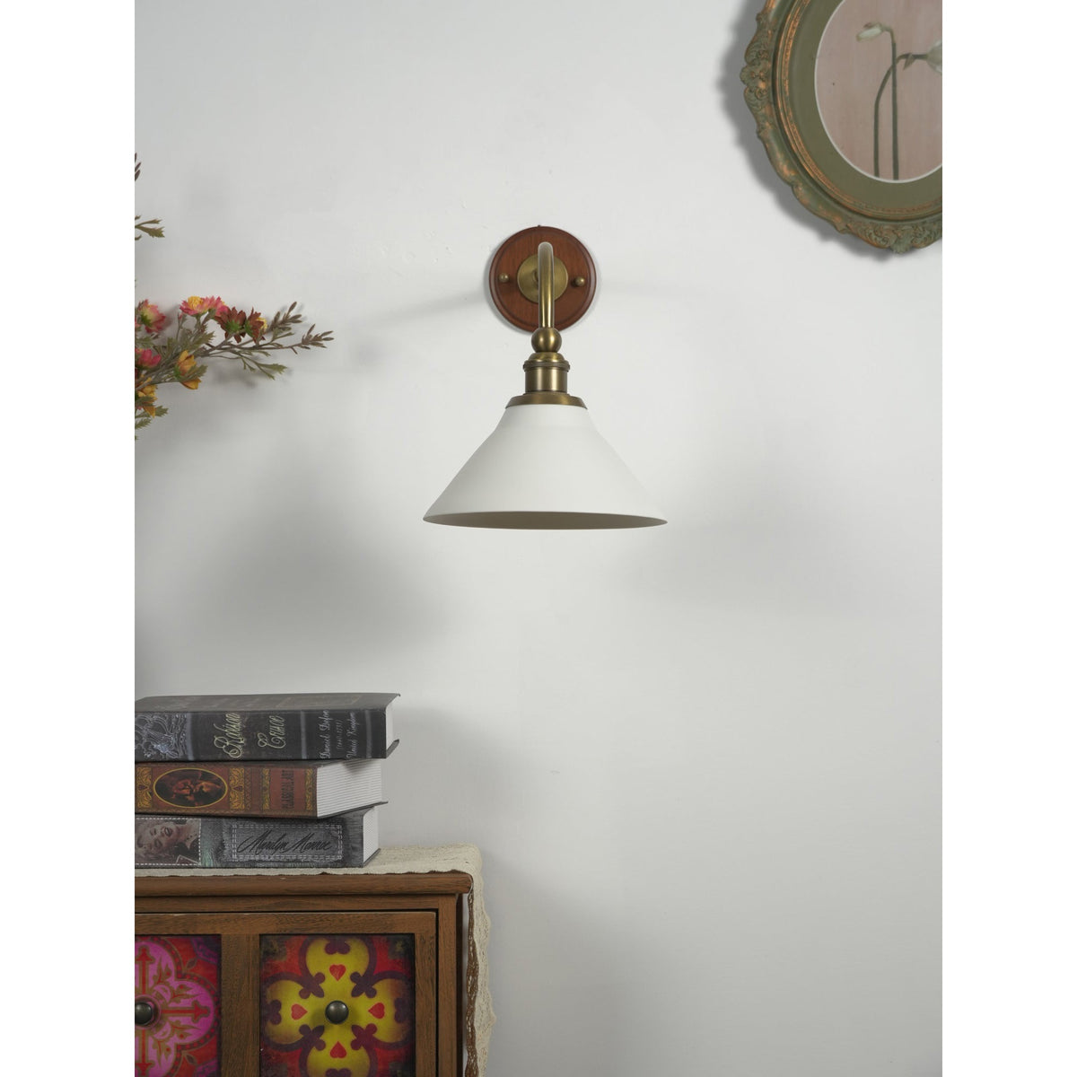 Liorivenne wandlamp