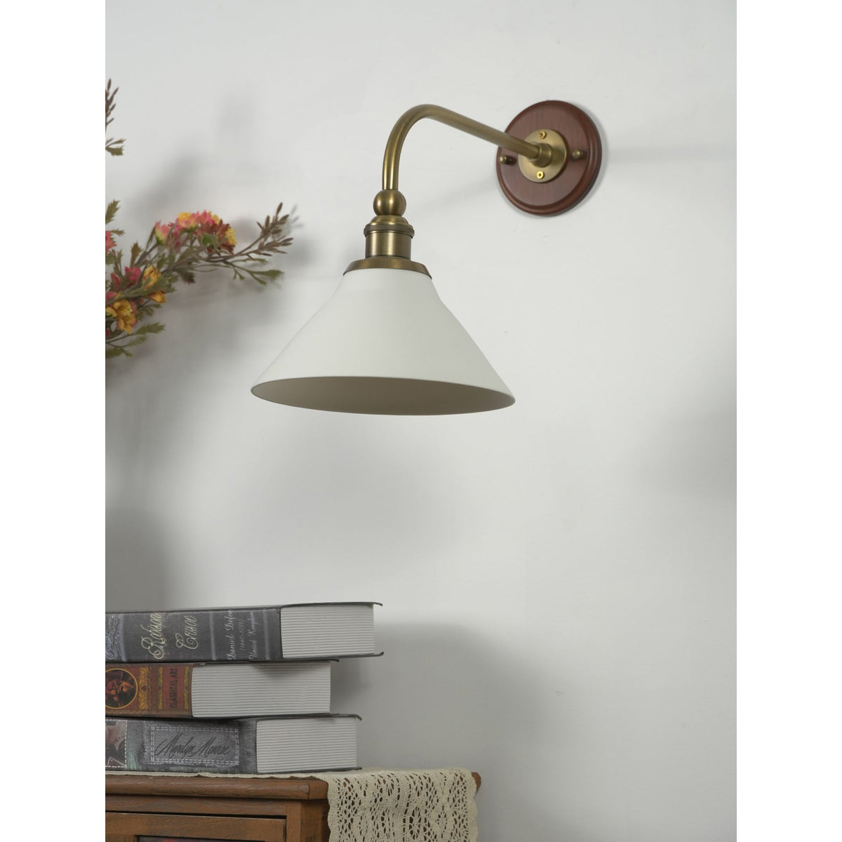 Liorivenne wandlamp