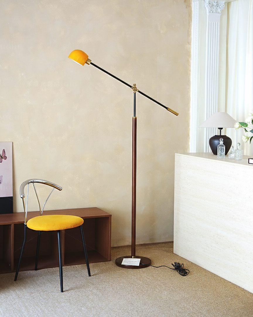Lioreise vloerlamp