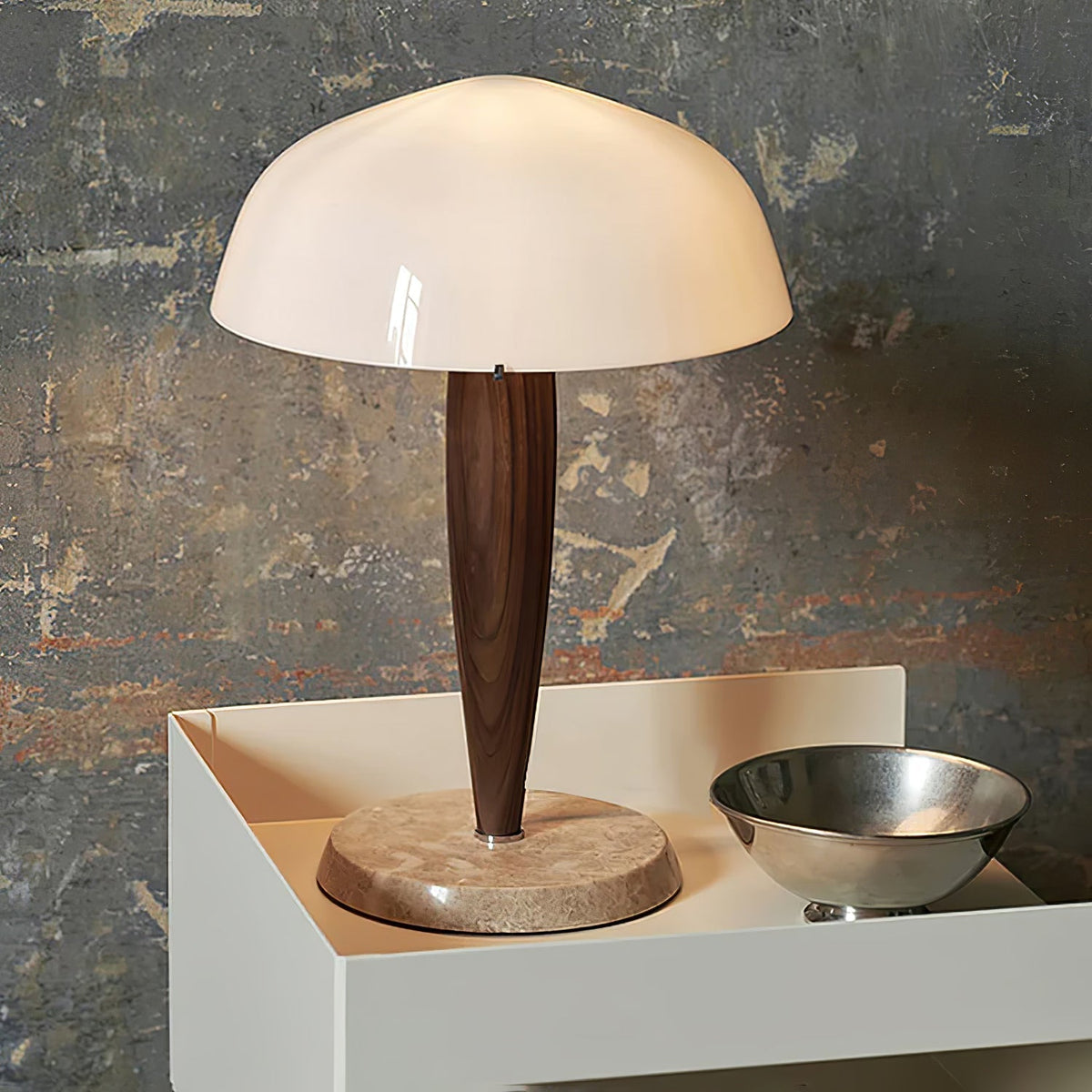 Emerson tafellamp van donker walnoot