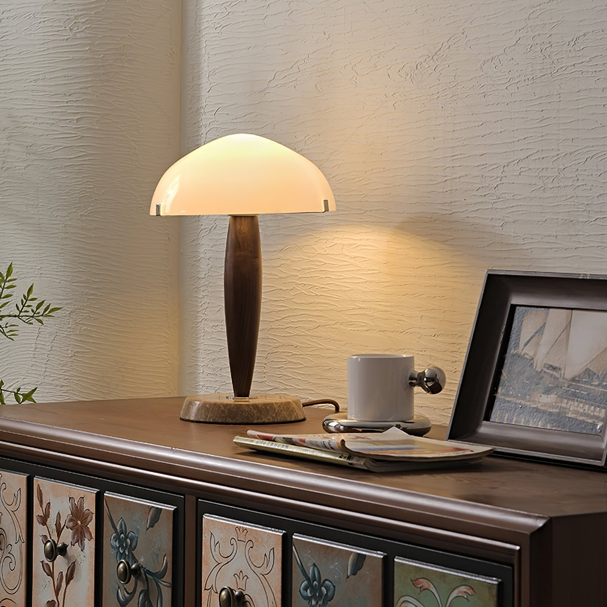 Emerson tafellamp van donker walnoot