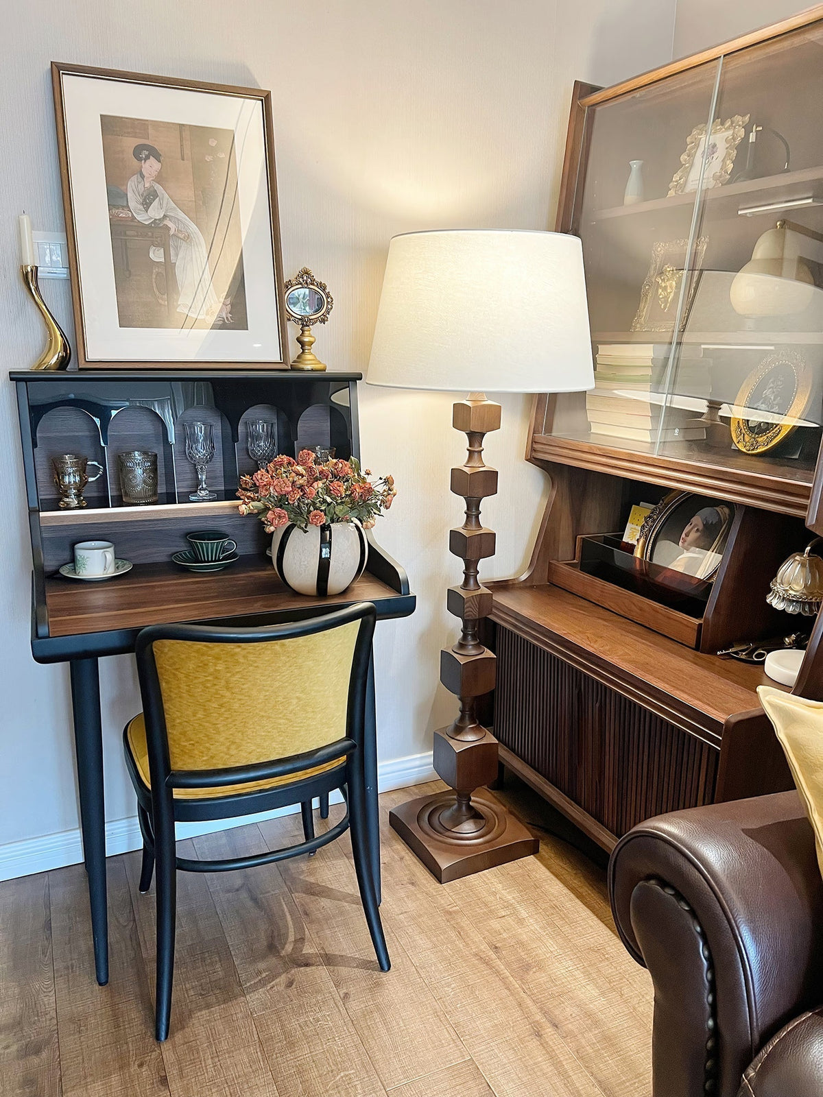 Sylarelle Houten vloerlamp in walnootkleur