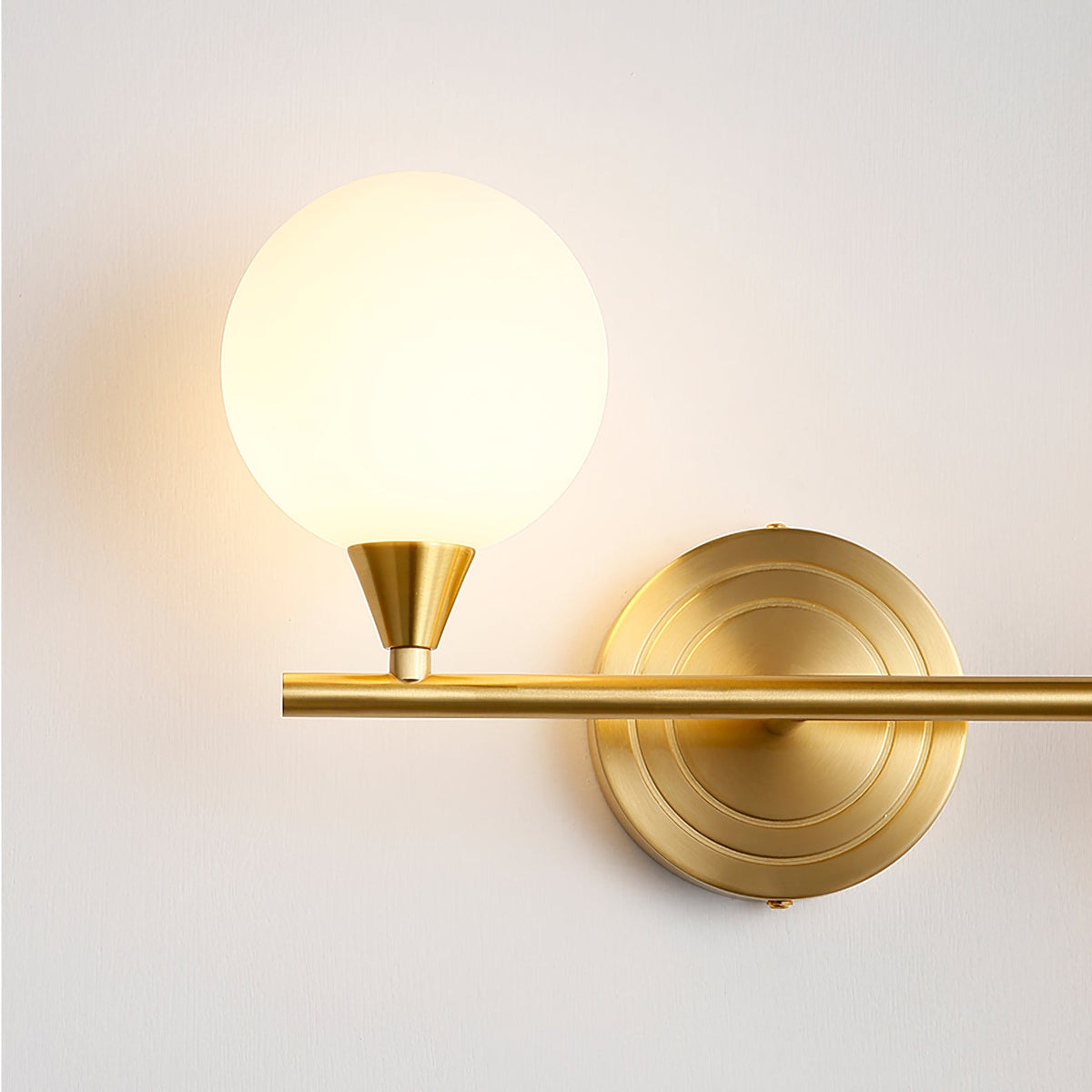 Orbilist wandlamp