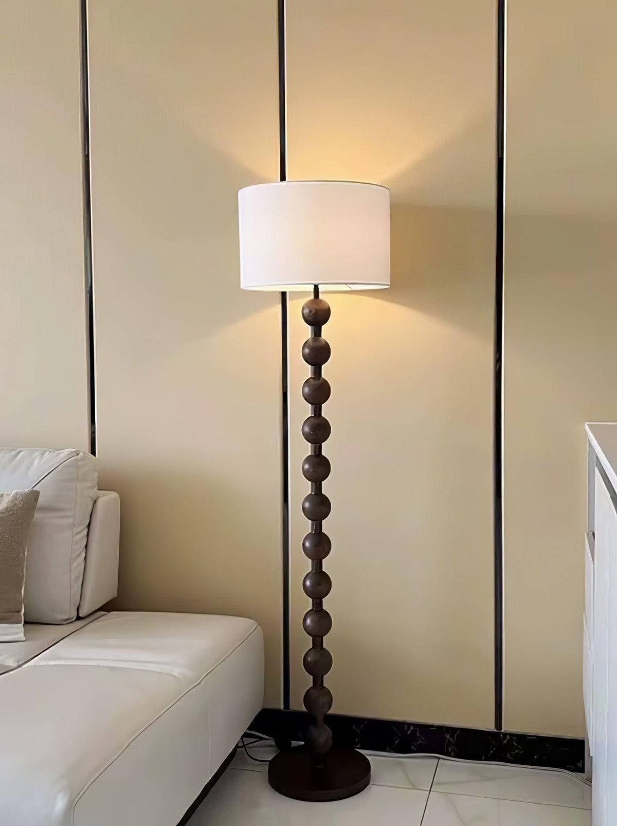 Paston houten vloerlamp met stoffen kap