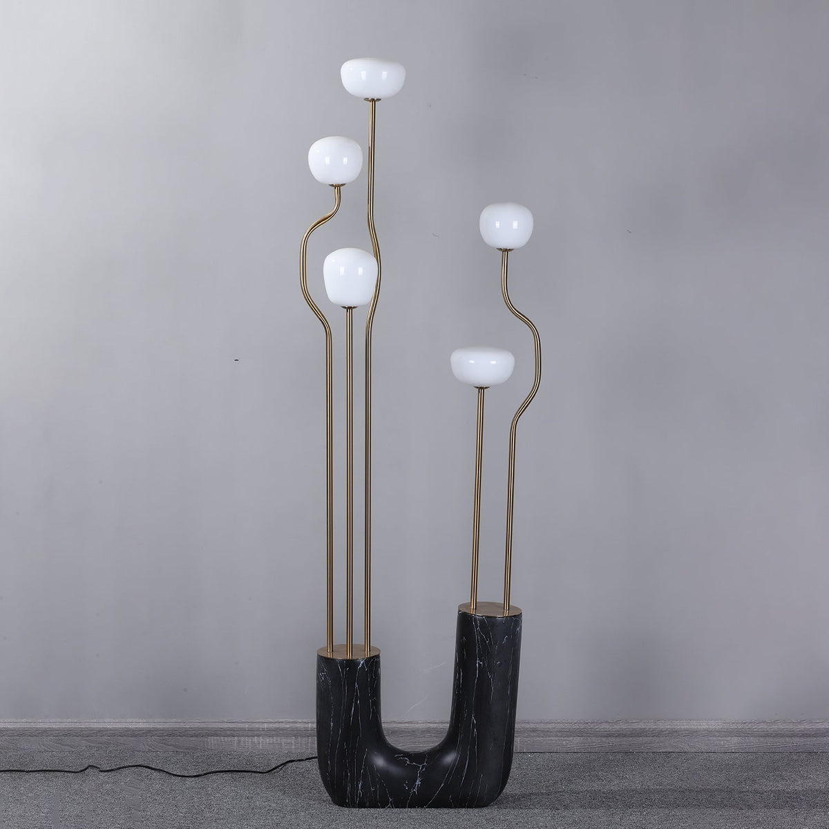 Lumon vloerlamp in marmer en messing, modern