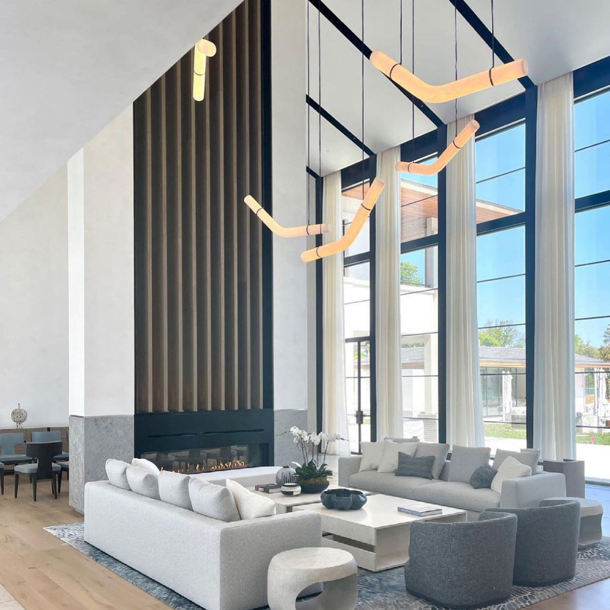 Mithos gebogen albasten hanglamp