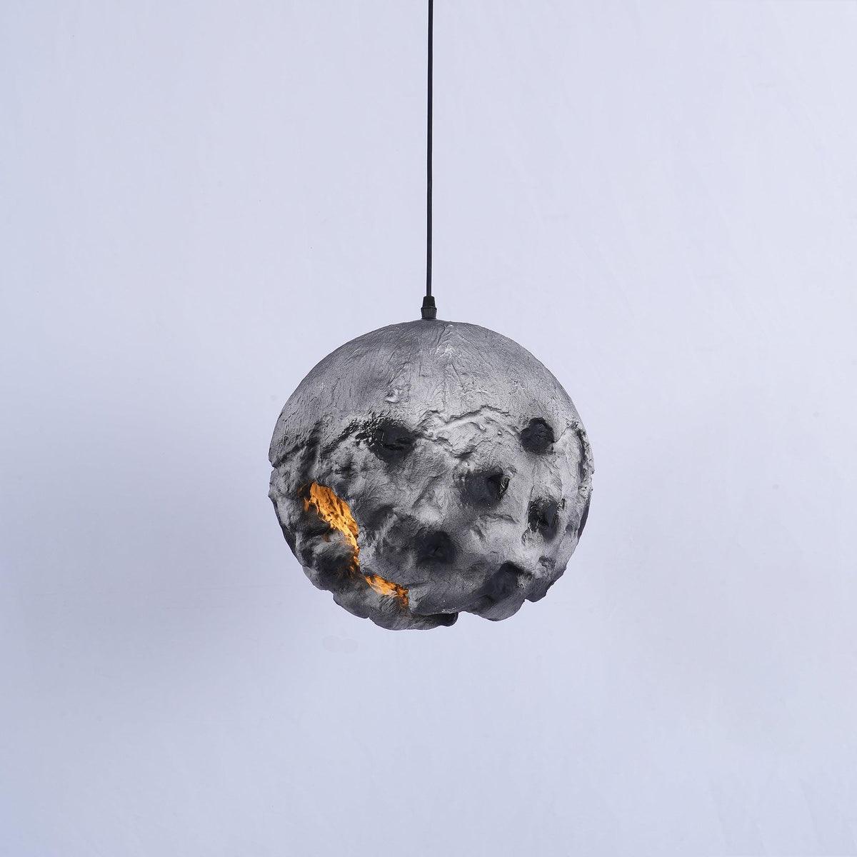 Ilphaara Irregular Planet Plastic hanglamp