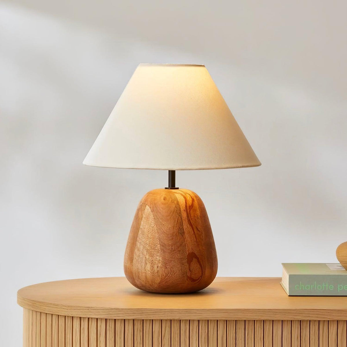 Syloraya moderne tafellamp van hout