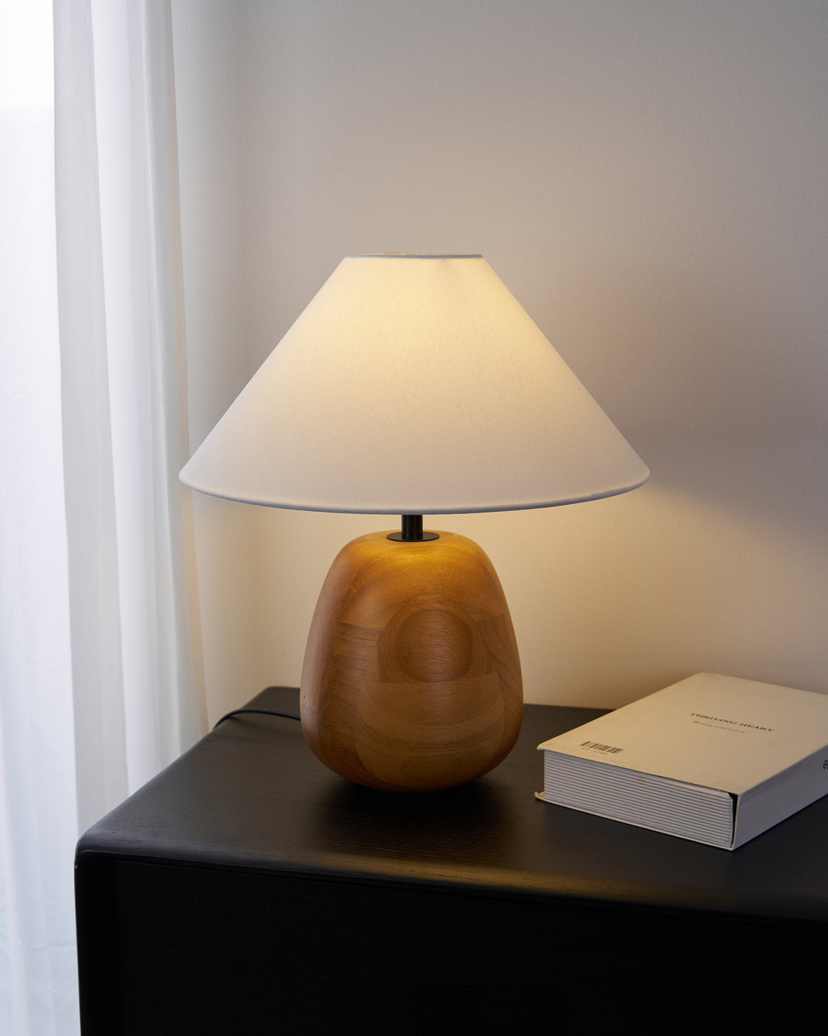 Syloraya moderne tafellamp van hout