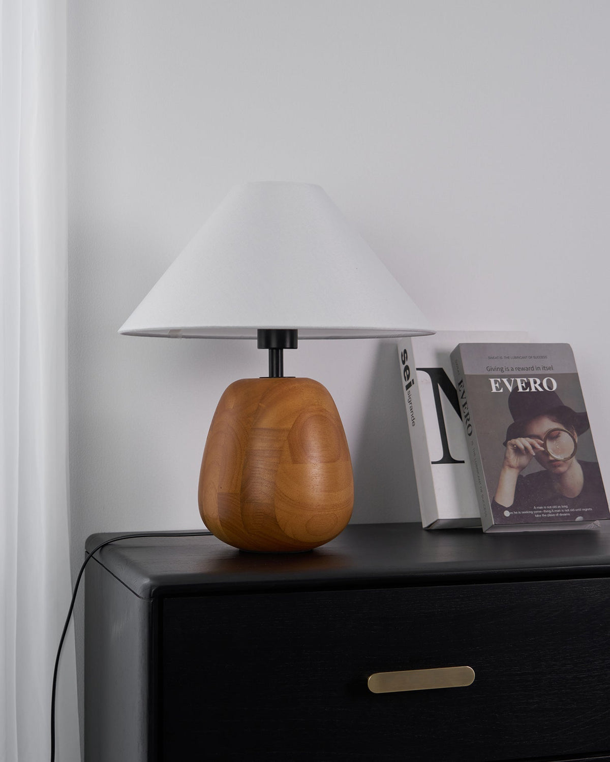 Syloraya moderne tafellamp van hout