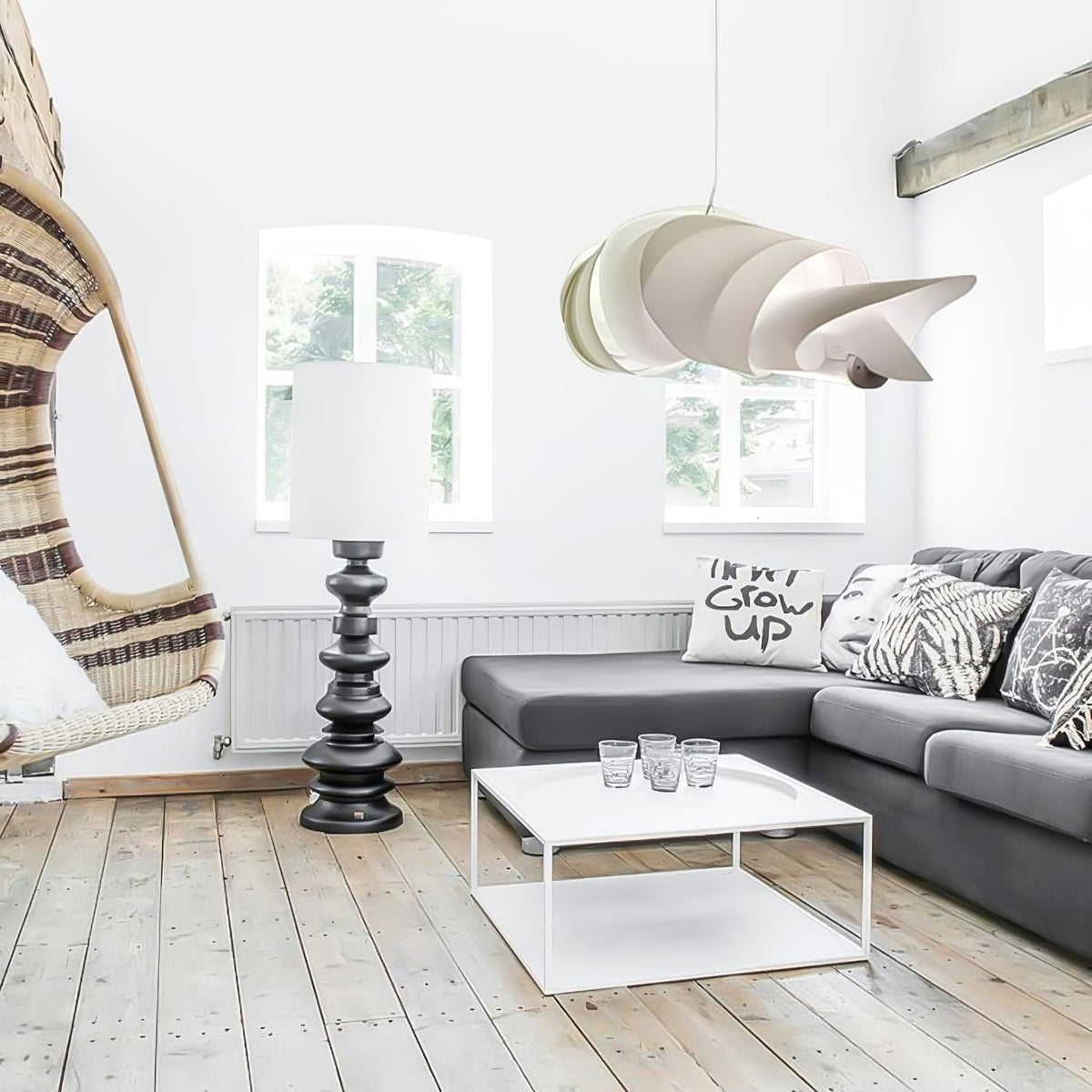Ribbon Kroonluchter met speelse PVC