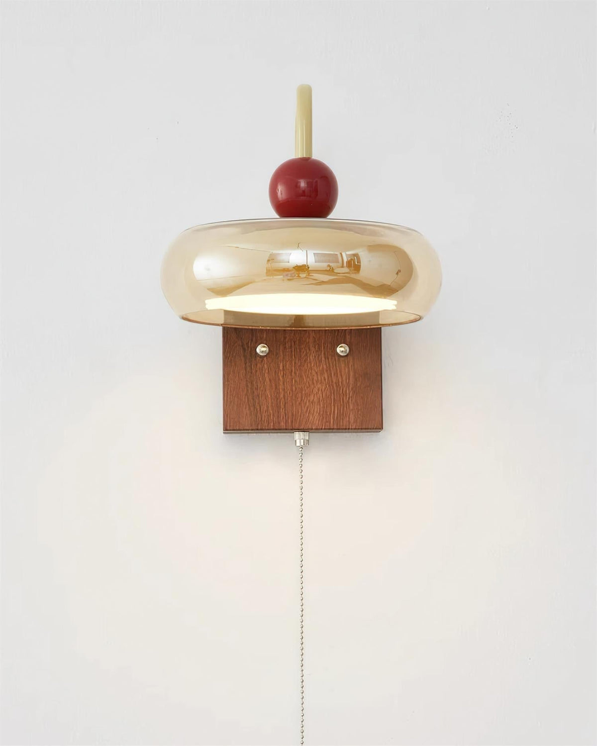 Lumiva wandlamp retro en glas van walnoothout met trekkoord