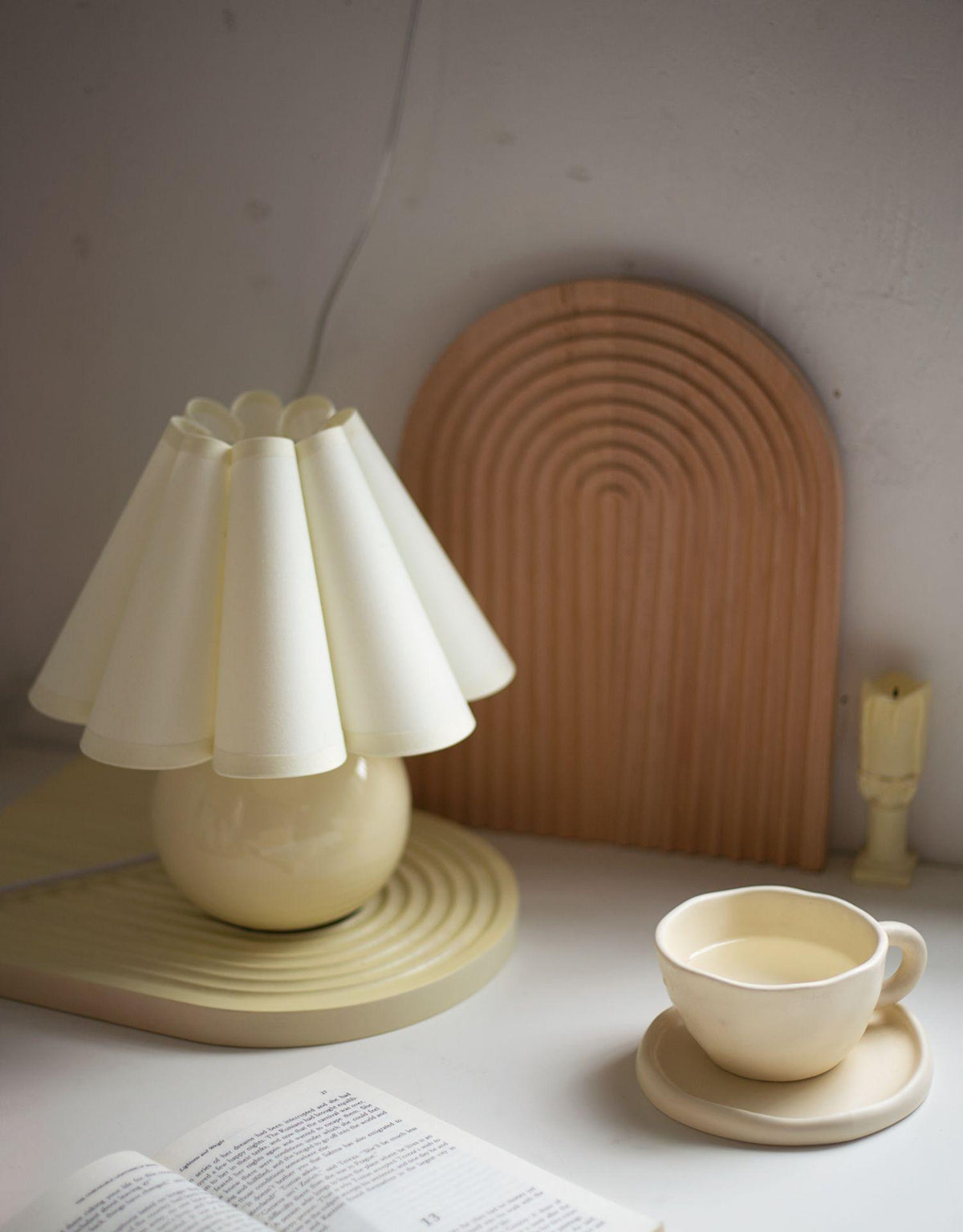 Nirixon whimsische tafellamp met stoffen kap