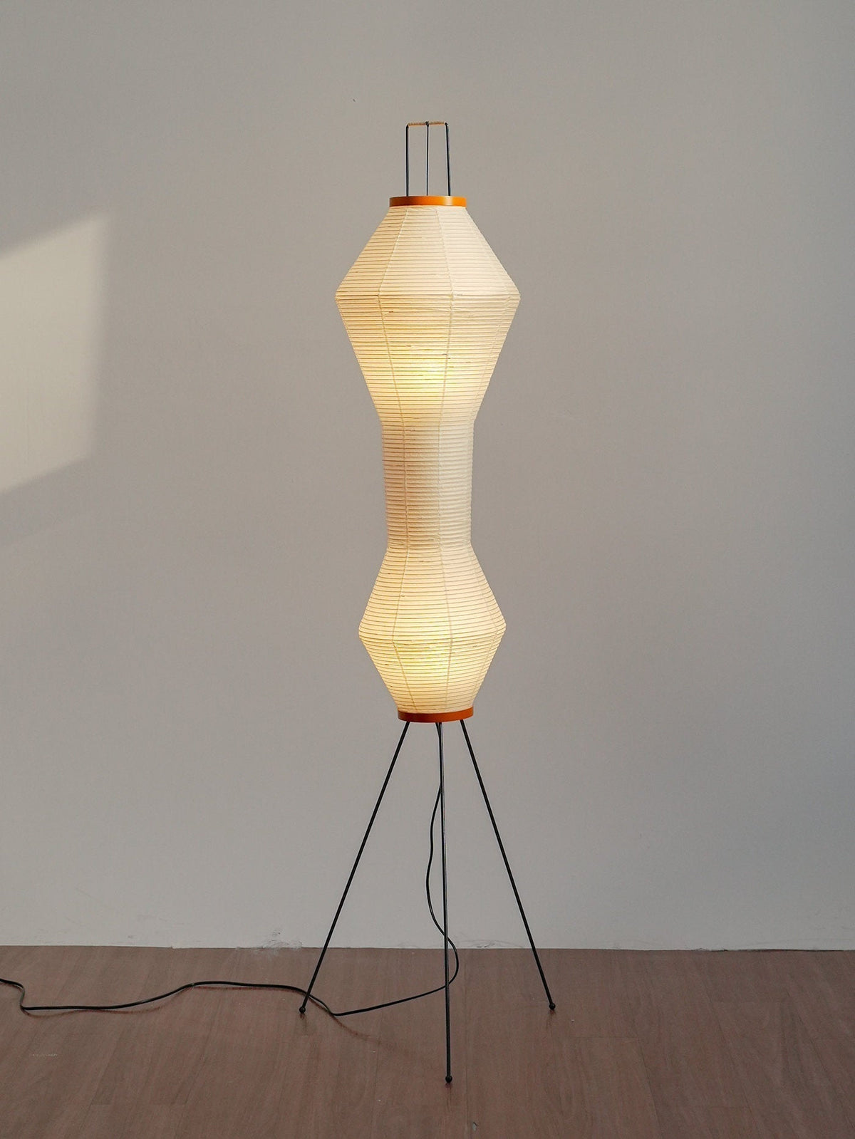 Hourglass vloerlamp