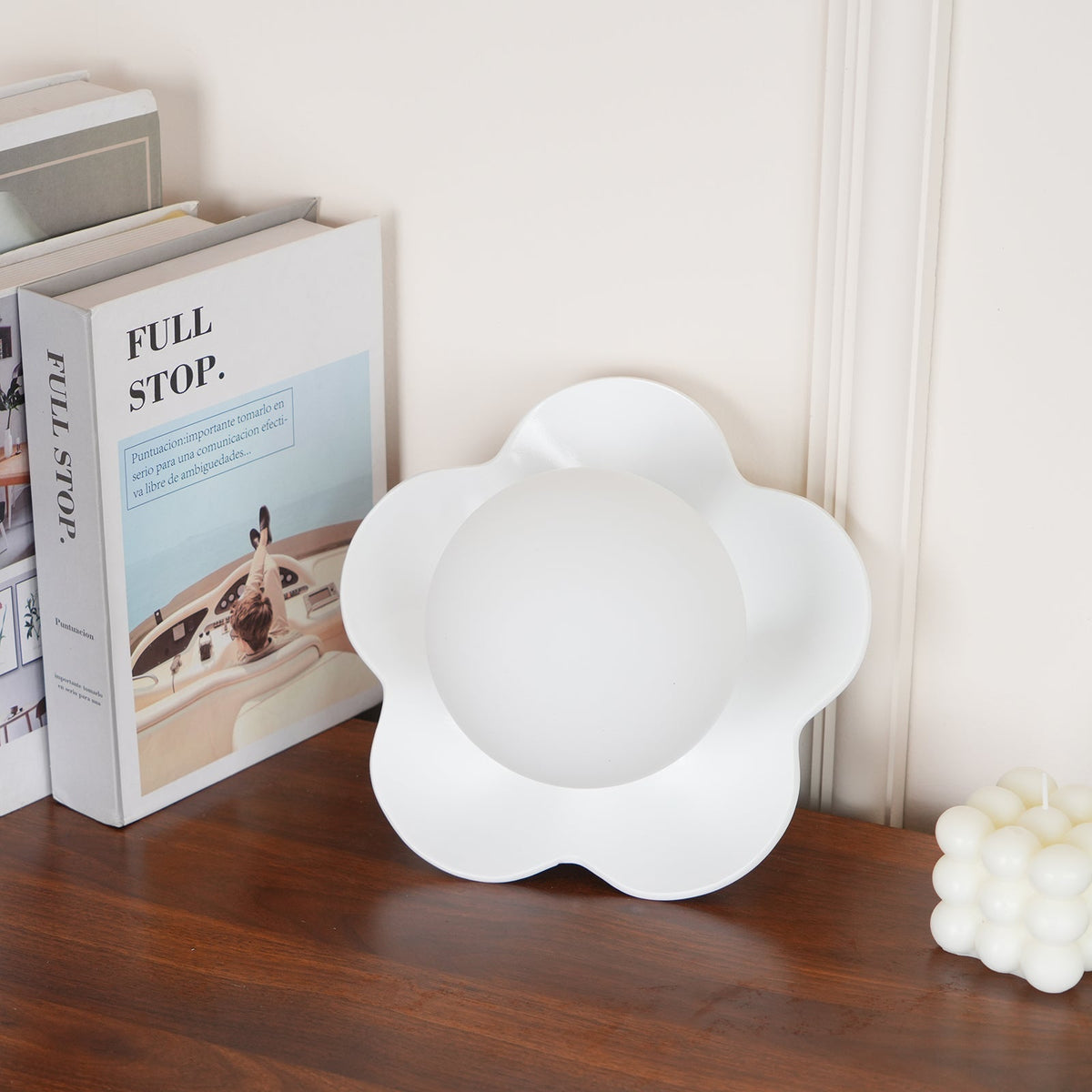Petalia wandlamp