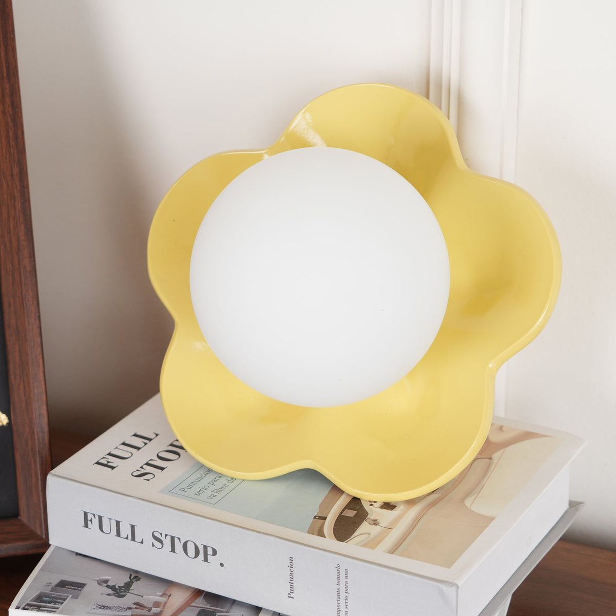 Petalia wandlamp