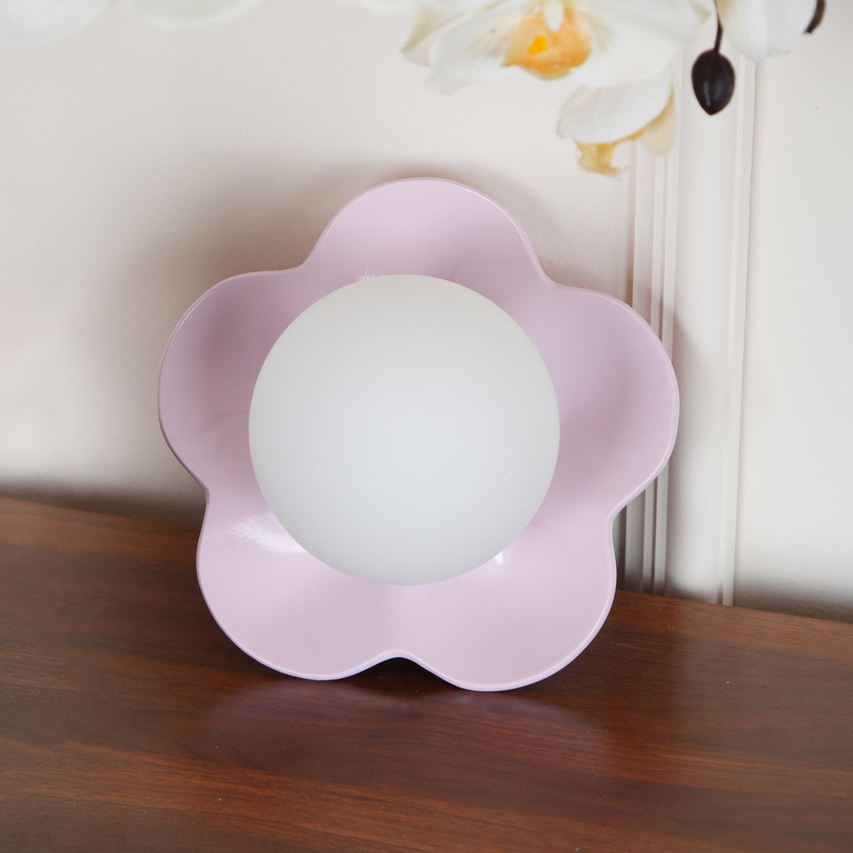 Petalia wandlamp