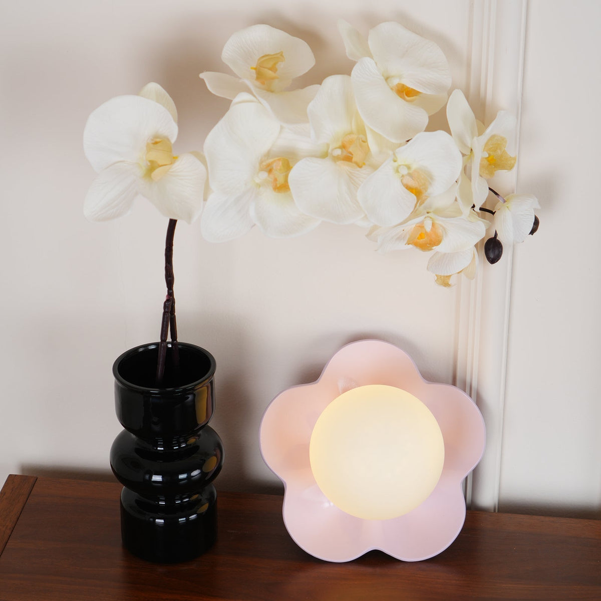 Petalia wandlamp