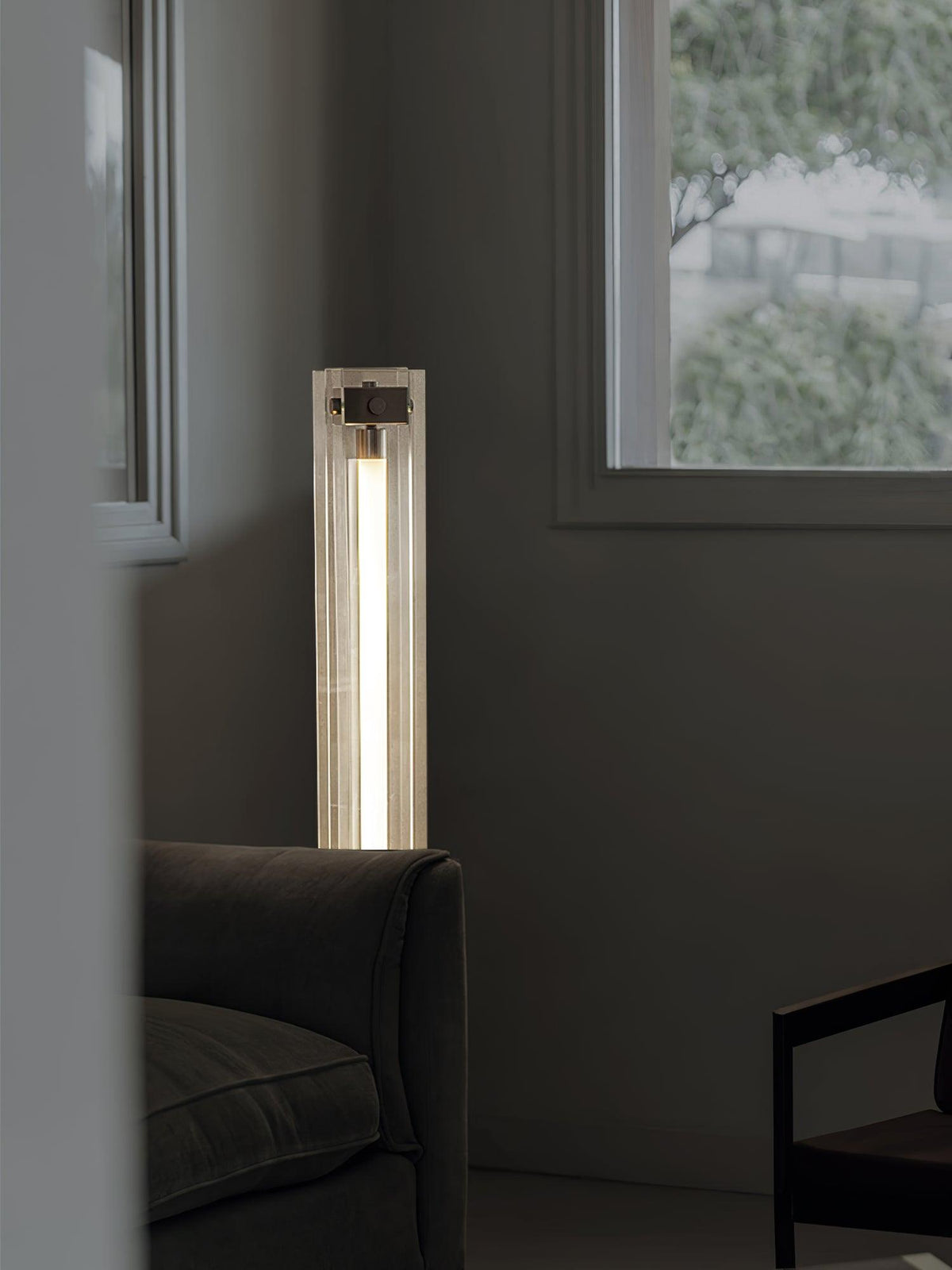 Avthaaril vloerlamp van acryl