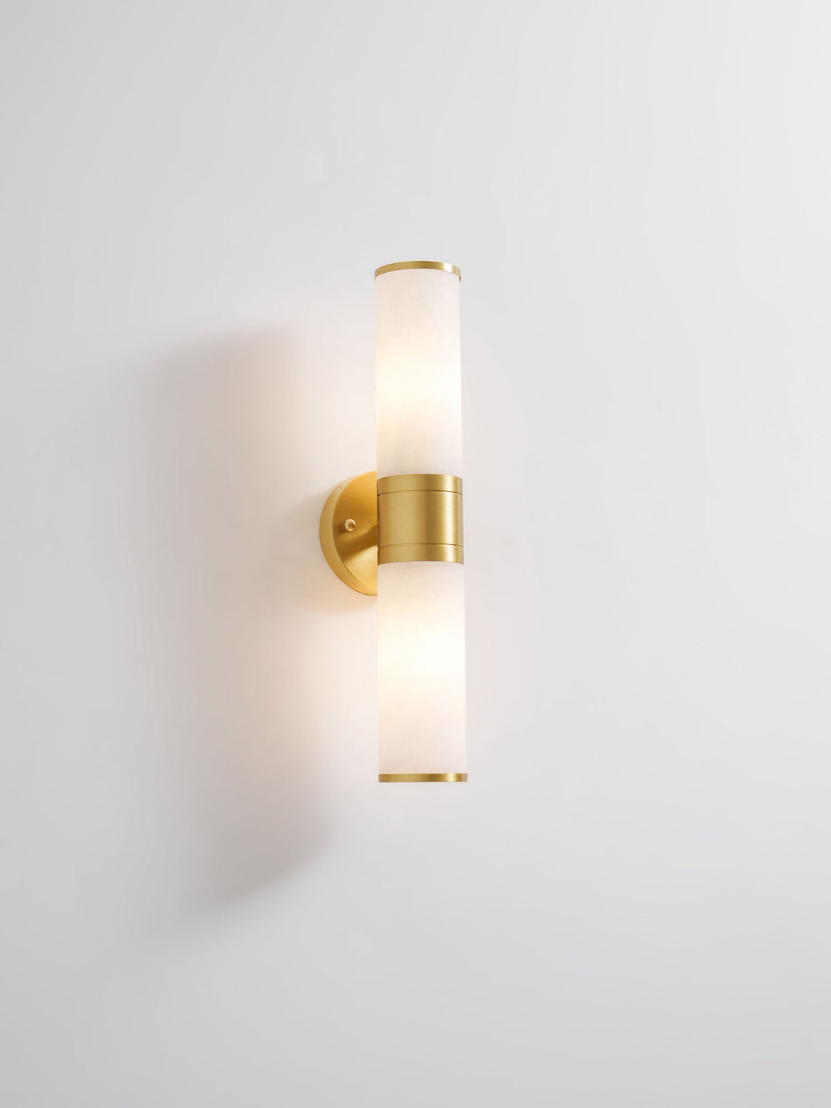 Lucian wandlamp van albast