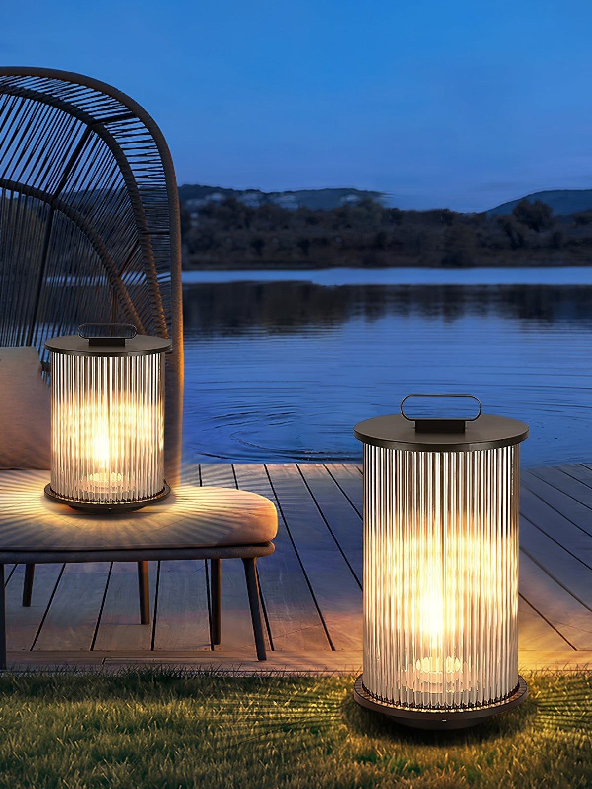 Niri vloerlamp van staal en acryl met minimalistisch ontwerp