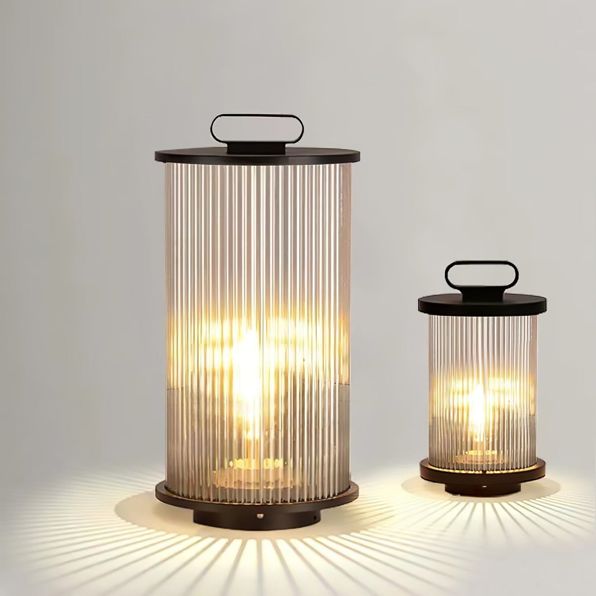 Niri vloerlamp van staal en acryl met minimalistisch ontwerp