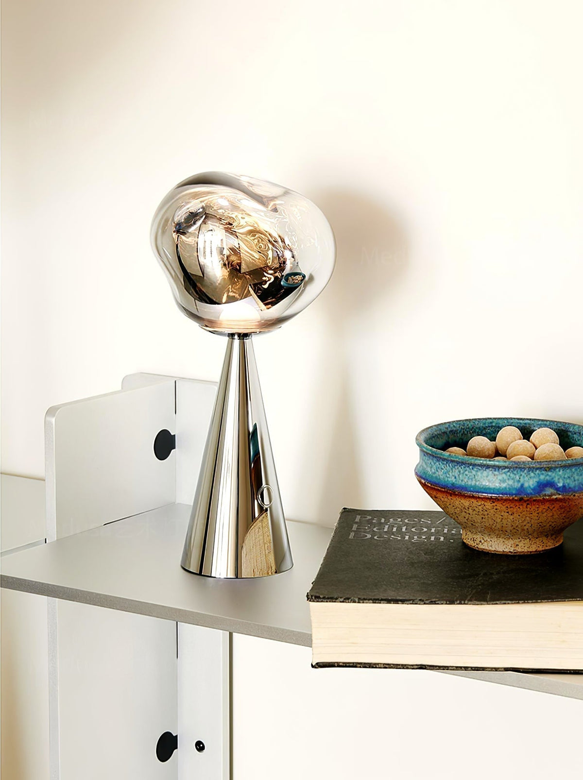 Dimza moderne tafellamp in goud