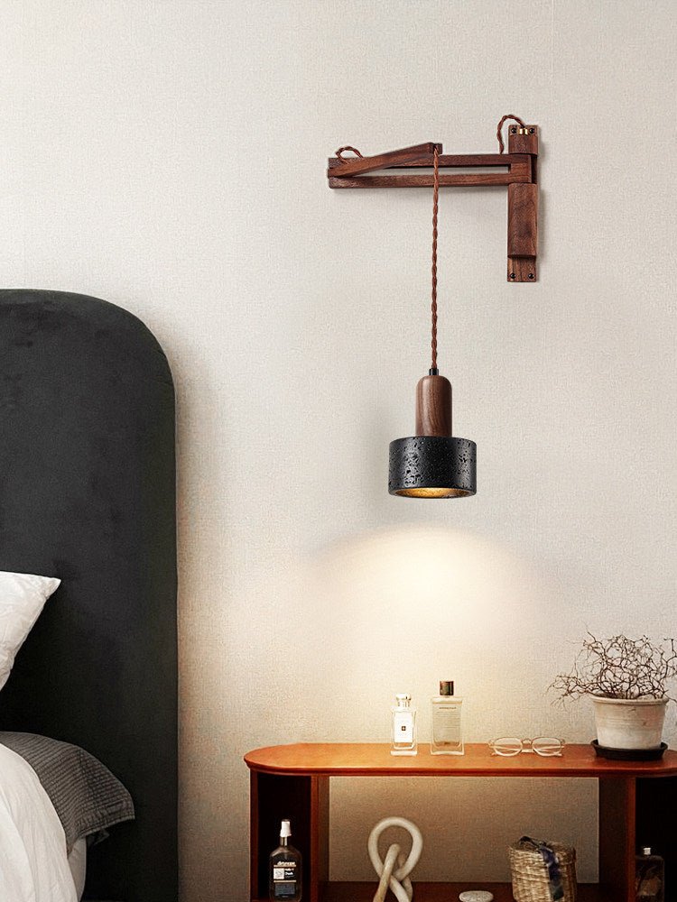 Vamki aanpasbare wandlamp in zwart travertin en walnoothout