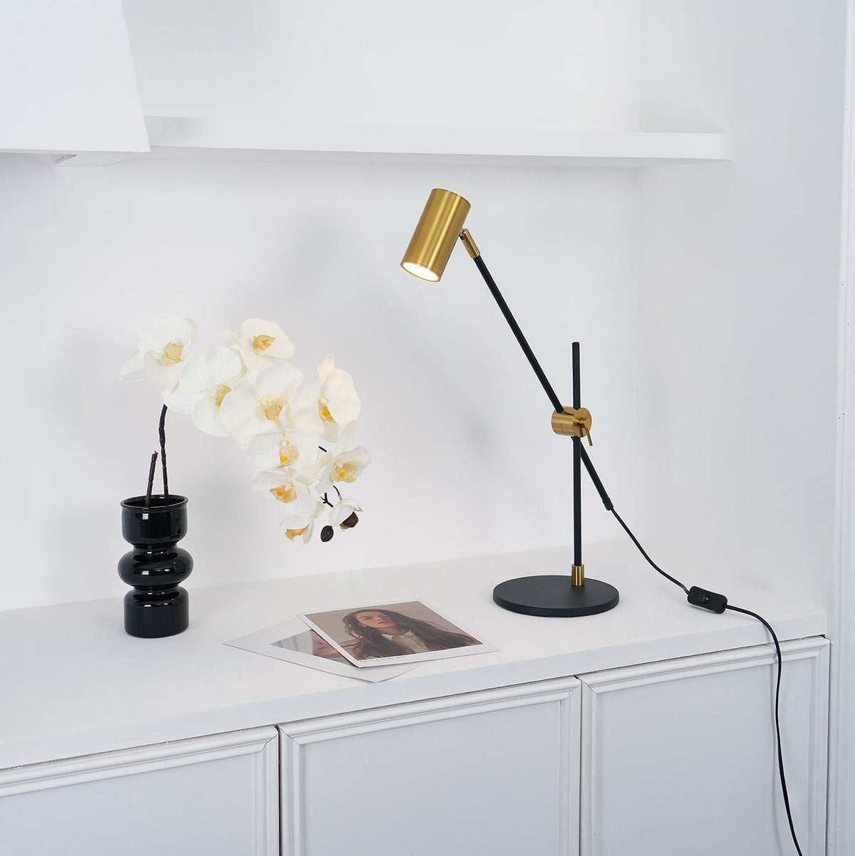 Ivpharil vloerlamp met