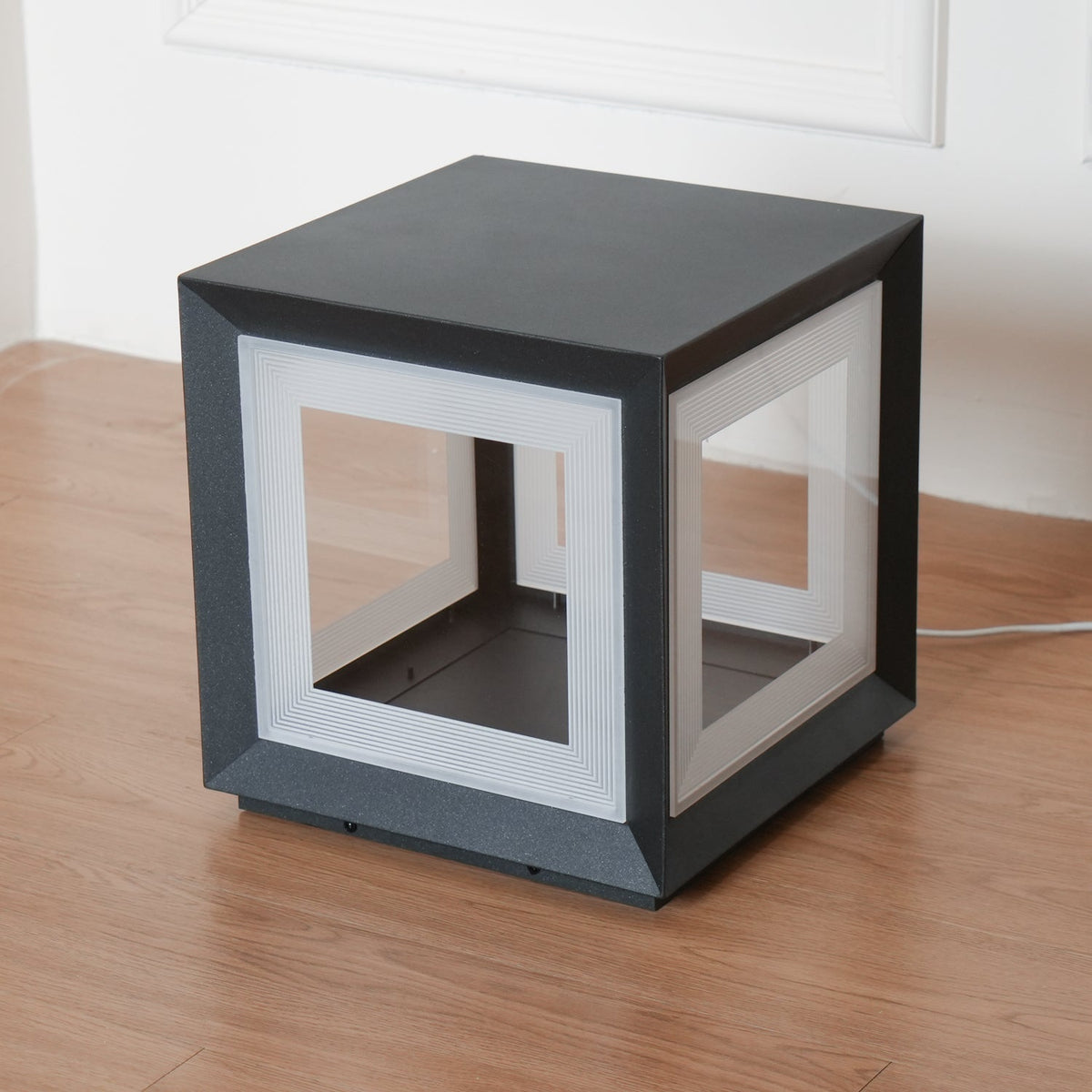 Lewis Moderne buitenwandlamp