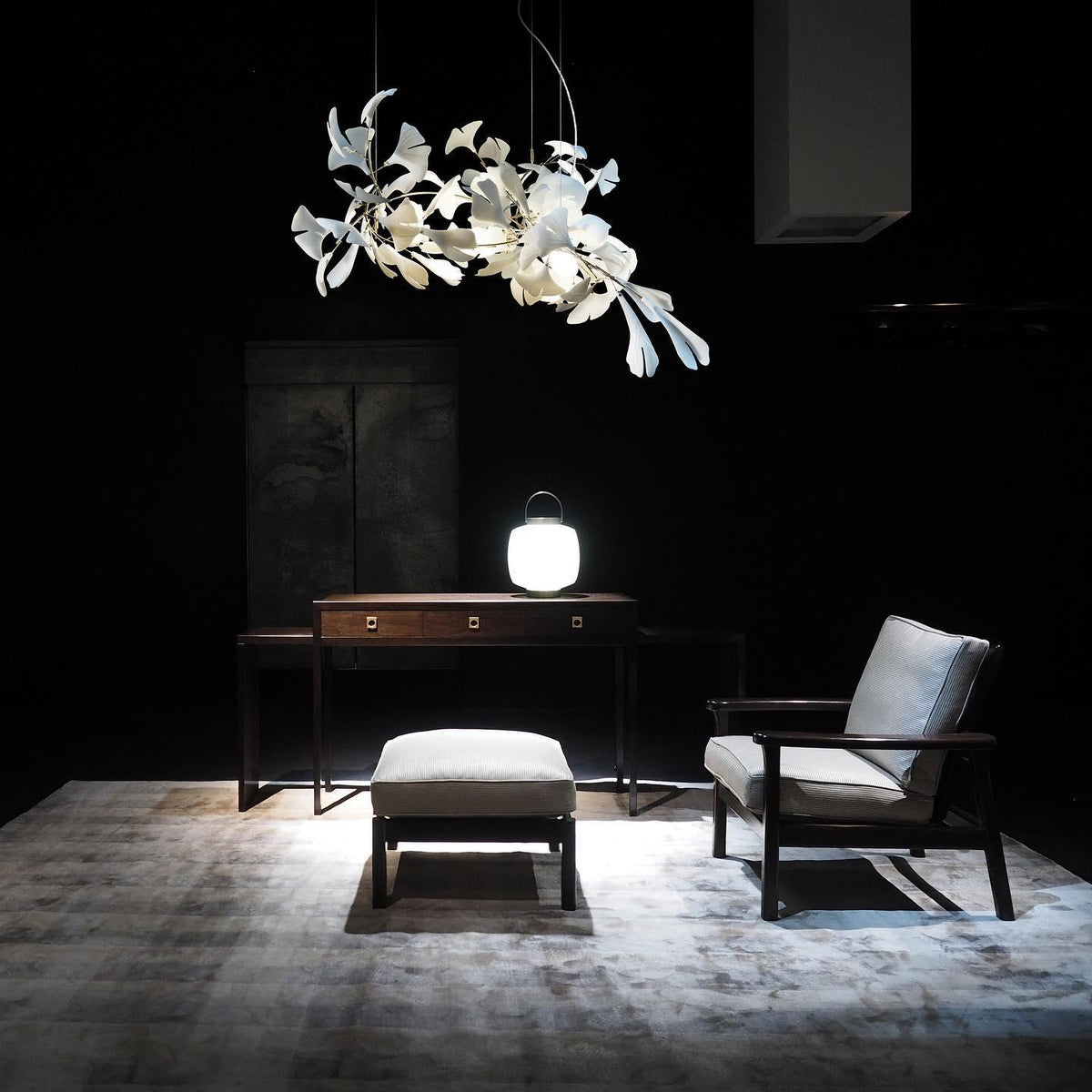 Ayla Kroonluchter Gingko Blad Keramiek Goudlichaam+Witbladeren met bloemblaadjes
