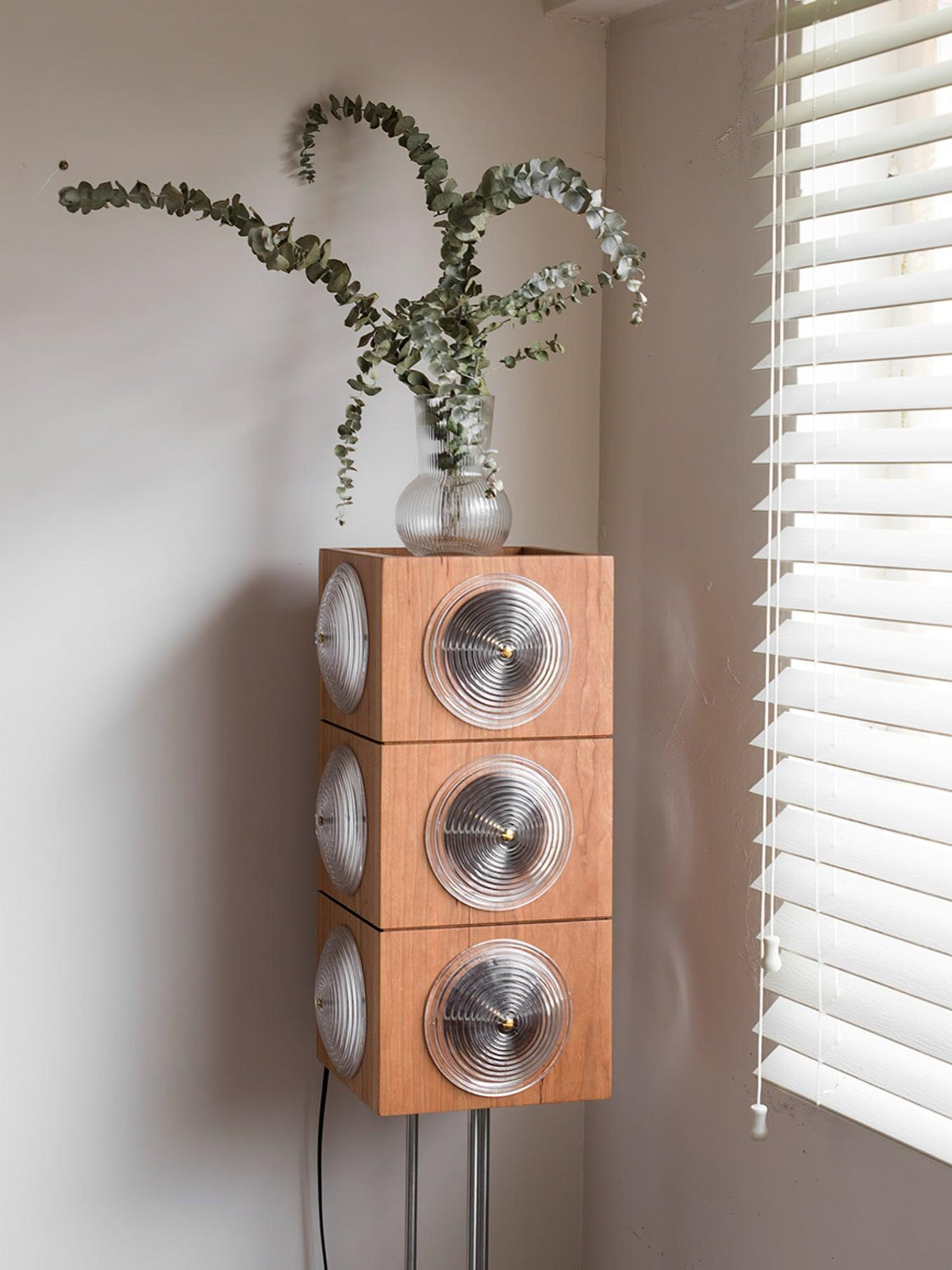 Avraearae modulaire vloerlamp van kersenhout
