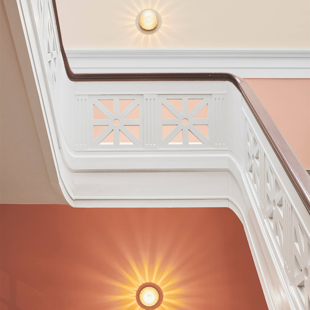 Nifte wandlamp Ronde Schijf Mondblaasglas Minimalistisch met bolvormige kap