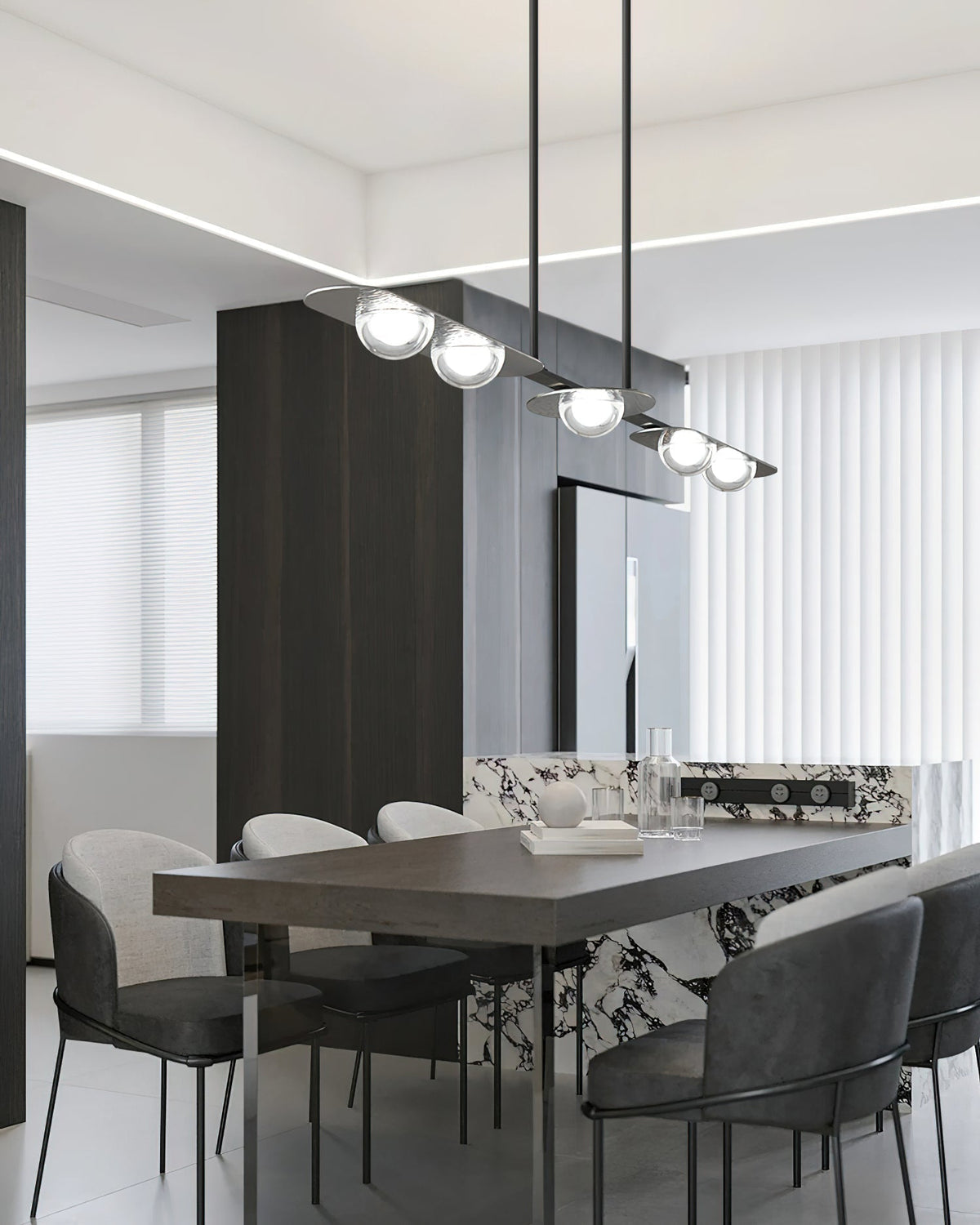 Liorerelle hanglamp met lineair glas in minimalistische stijl