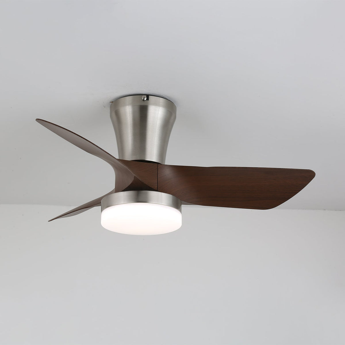 Trivon Moderne plafondventilator met verlichting van walnoothout