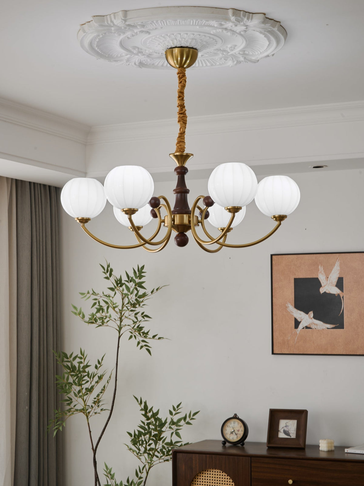 Omirara Traditionele Elegantie Vintage Houten Kroonluchter