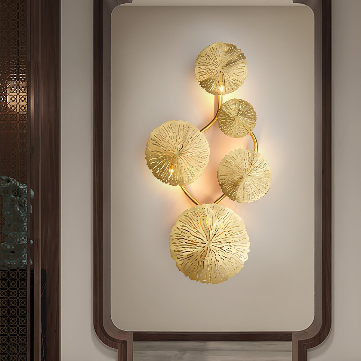 Rylso wandlamp Lotusbladeren messing