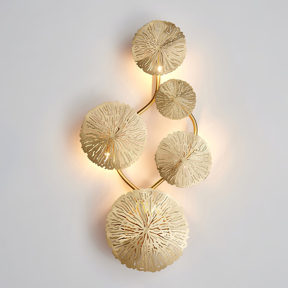 Rylso wandlamp Lotusbladeren messing