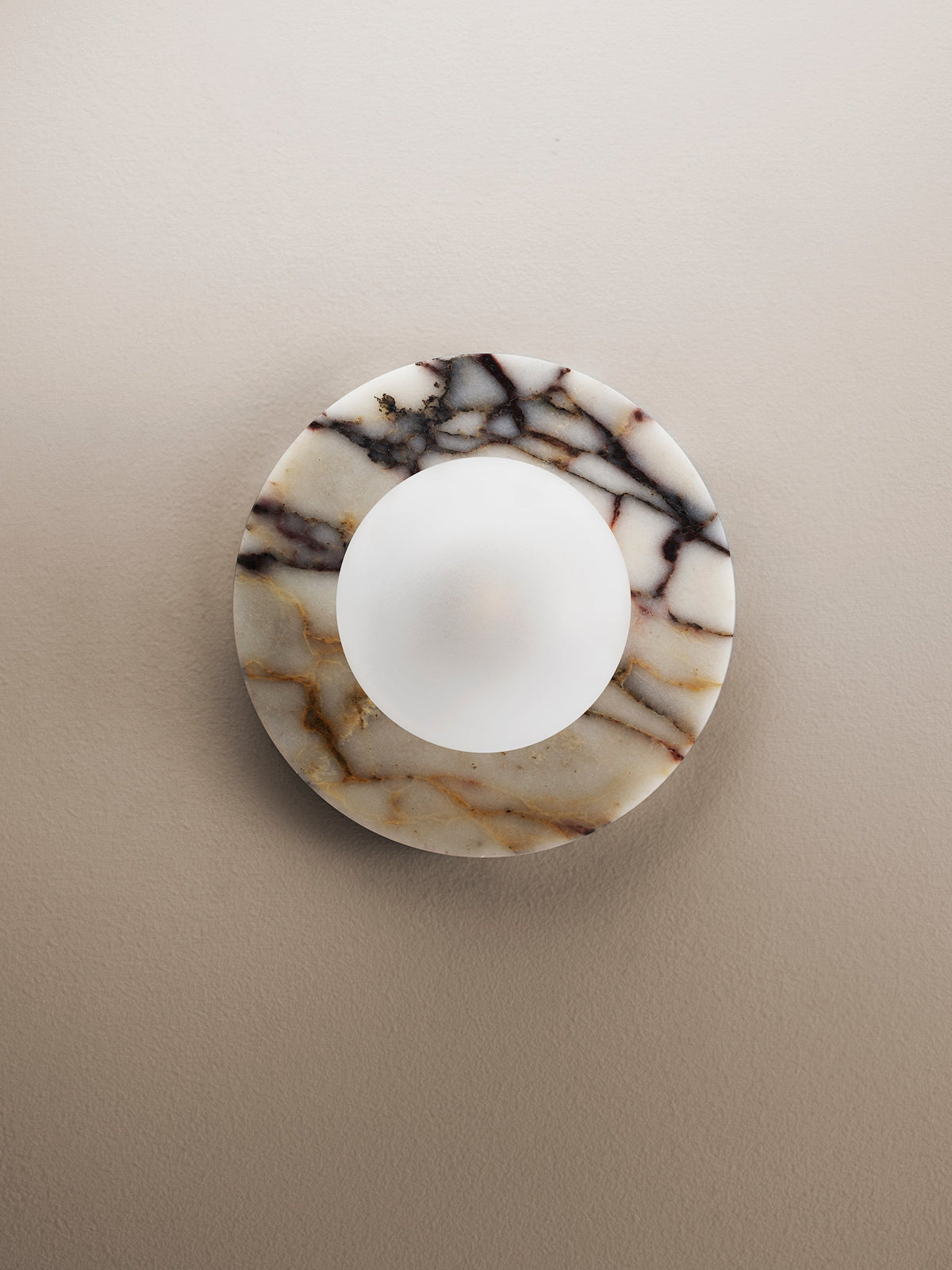 Calirina wandlamp