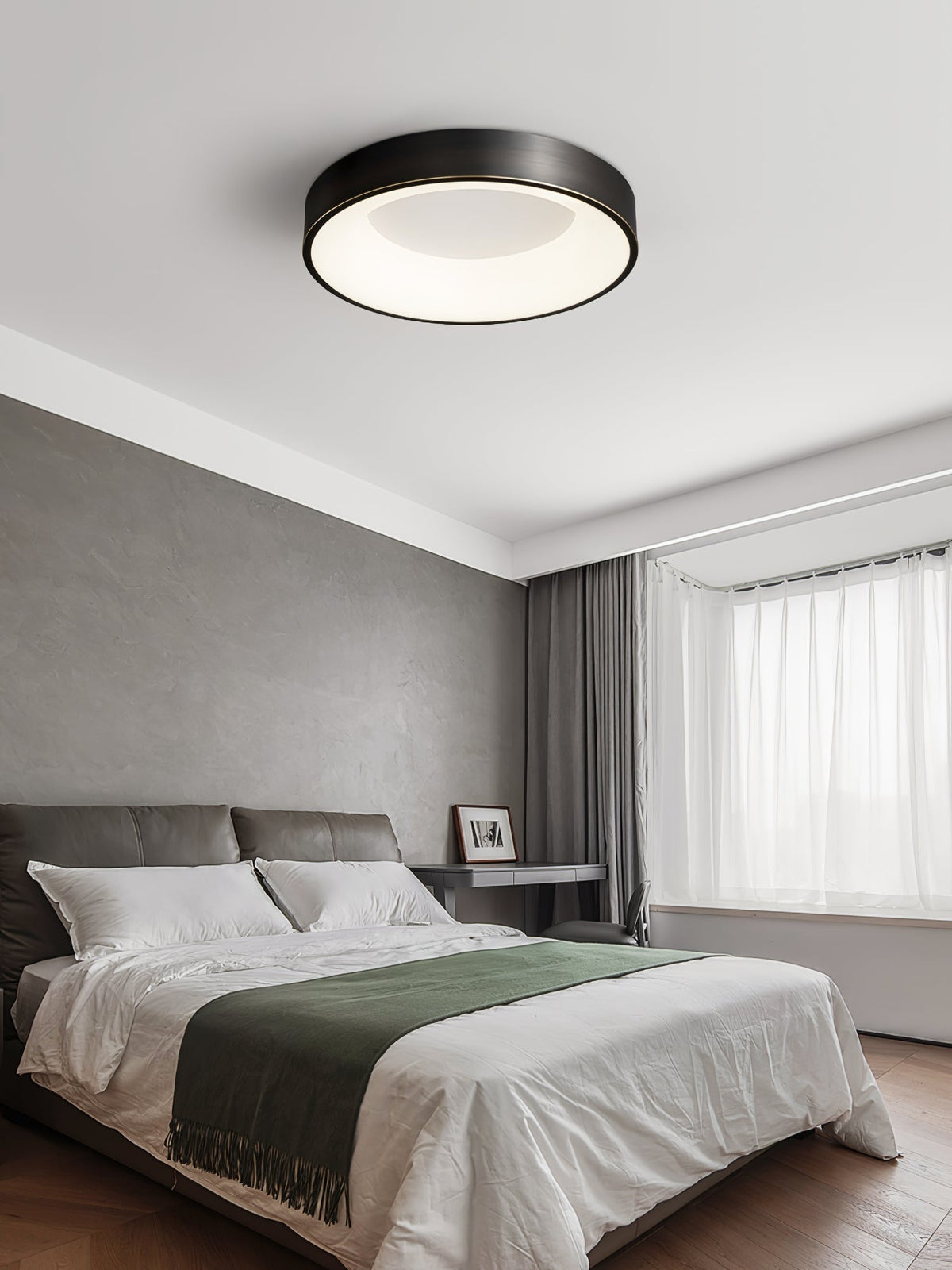 Zetheos Moderne minimalistische plafondlamp van messing