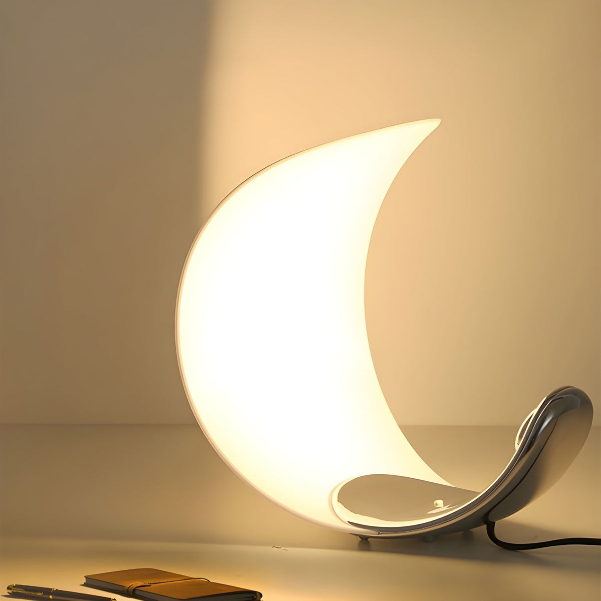 Lunora Elegant Flow tafellamp
