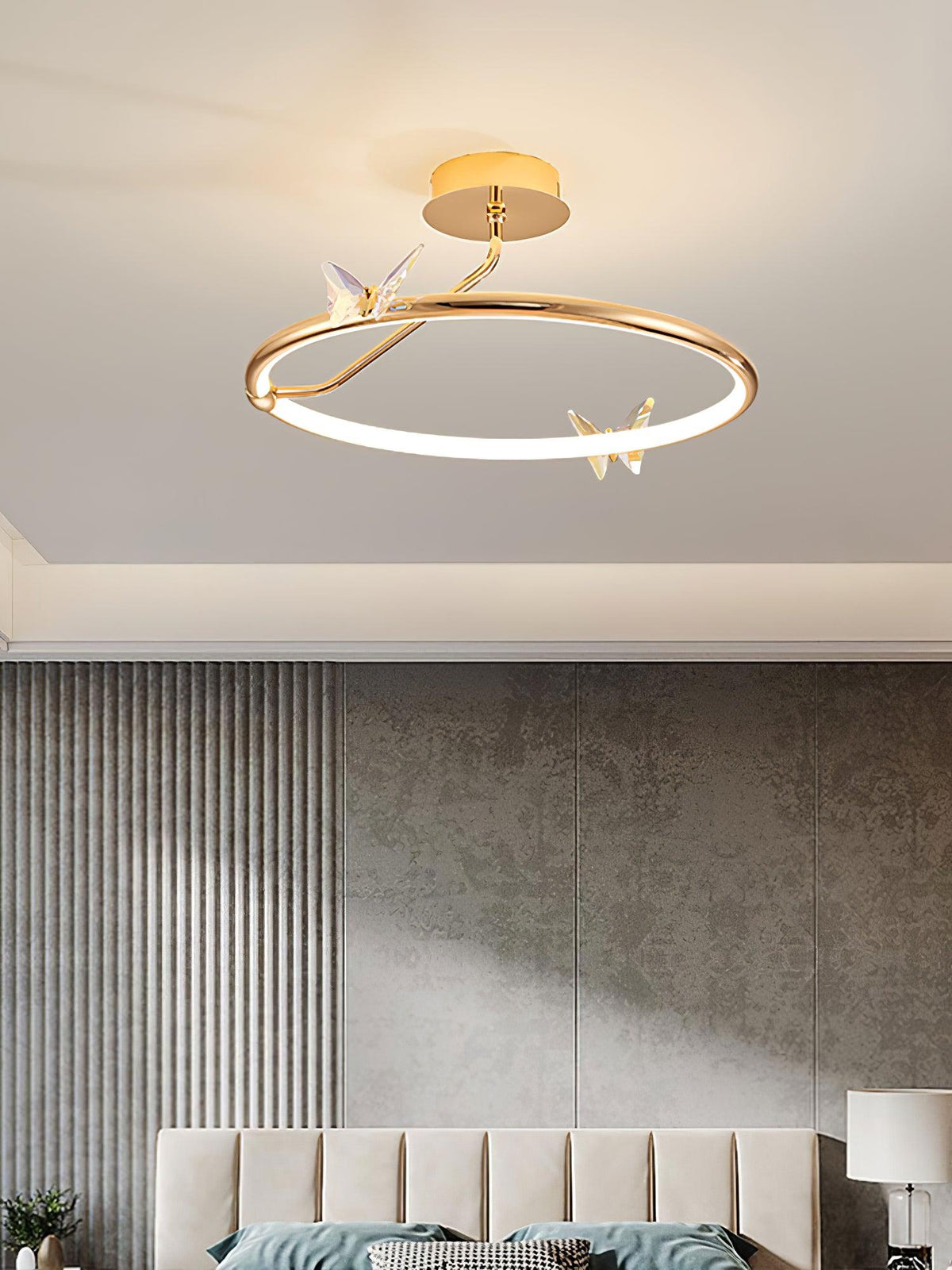 Cyrelel plafondlamp Magic Butterfly met kristalaccenten en LED-ring